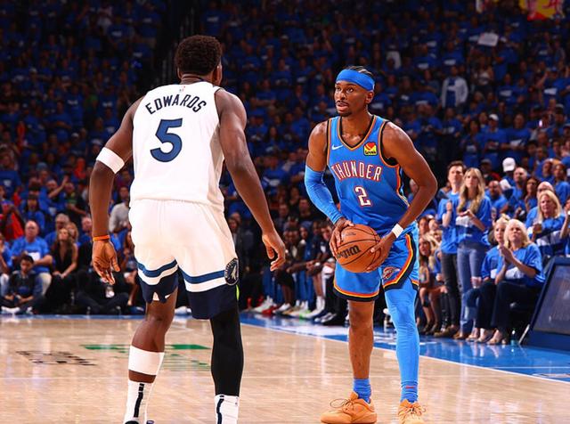 拜仁欲出售门将努贝尔，英超或成唯一出路（拜仁考虑出售门将努贝尔，英超或成其唯一下家）