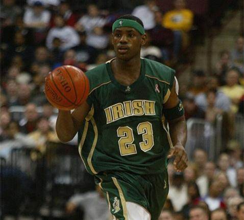 桑托斯主席：我们想和内马尔续约至明年世界杯，将很快谈判（桑托斯主席：计划与内马尔续约至明年世界杯，近期开启谈判）