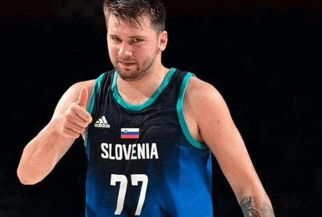 马卡：C罗将合伙在马德里开办夜总会，合伙人是夜场大亨（马卡称：C罗携手夜场大亨将在马德里开设夜店）