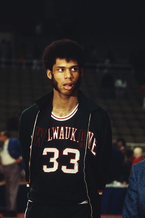 足协杯前瞻：国安时隔7年冲队史第5冠，河南盼成新王创历史（足协杯前瞻：国安时隔七年剑指队史第五冠，河南盼加冕新王改写历史）